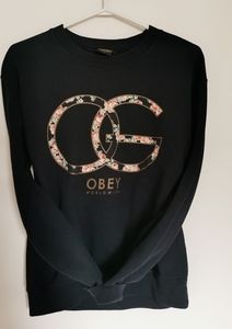 Obey sweatshirt